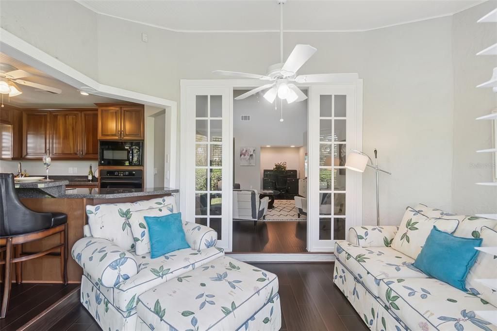 Activo con contrato: $450,000 (2 camas, 2 baños, 1466 Pies cuadrados)