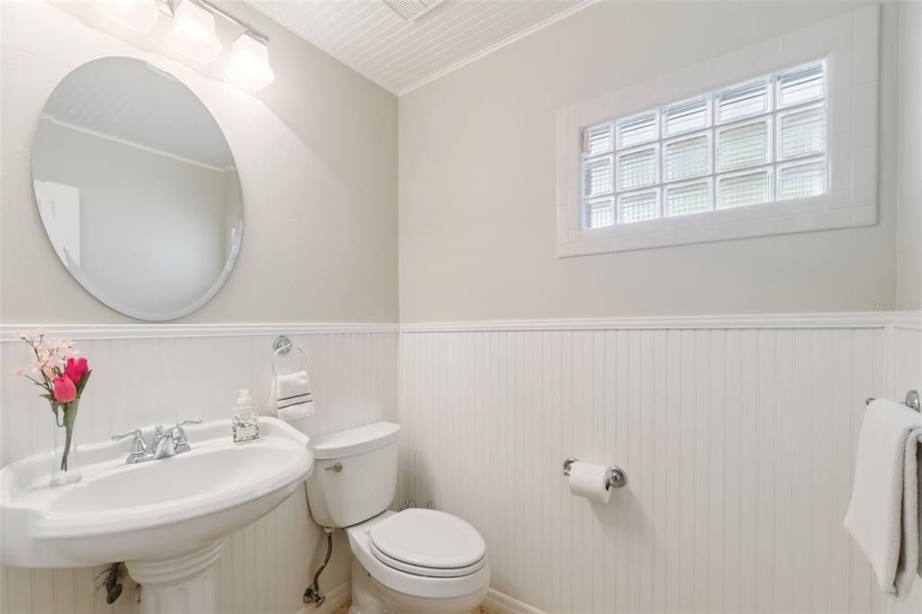 Activo con contrato: $450,000 (2 camas, 2 baños, 1466 Pies cuadrados)