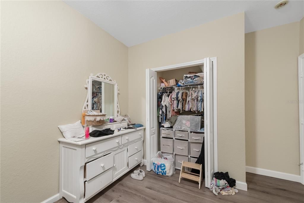 На продажу: $575,000 (3 спален, 2 ванн, 2078 Квадратных фут)