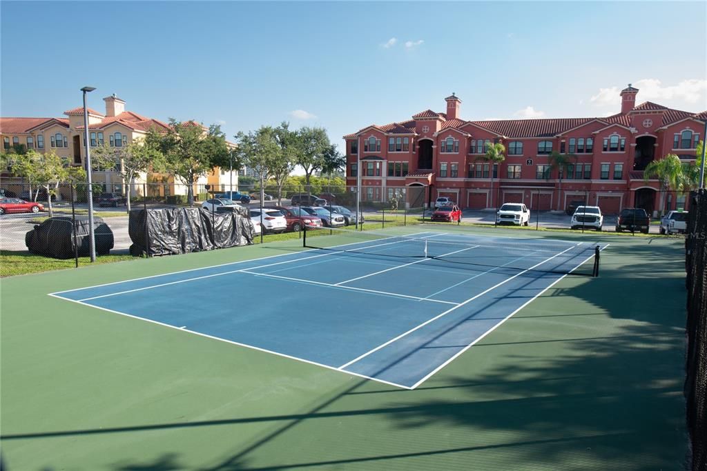 На продажу: $575,000 (3 спален, 2 ванн, 2078 Квадратных фут)