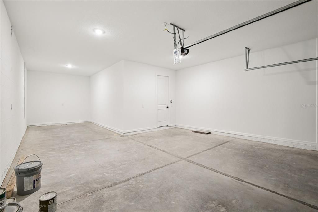 На продажу: $614,035 (6 спален, 5 ванн, 3927 Квадратных фут)