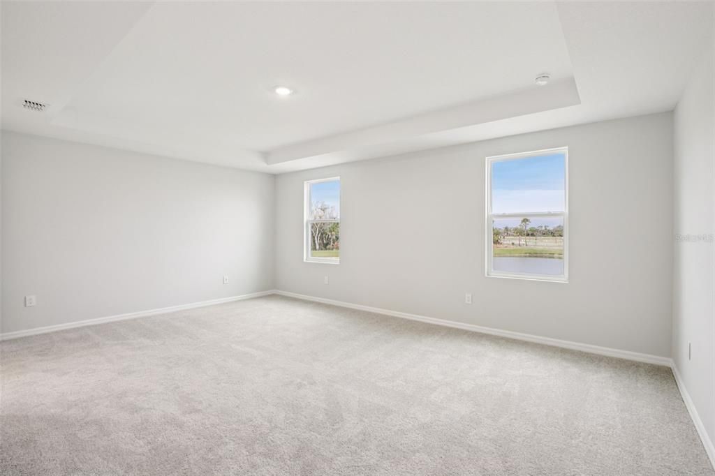 На продажу: $614,035 (6 спален, 5 ванн, 3927 Квадратных фут)