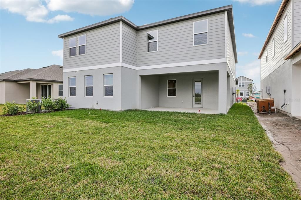 На продажу: $614,035 (6 спален, 5 ванн, 3927 Квадратных фут)