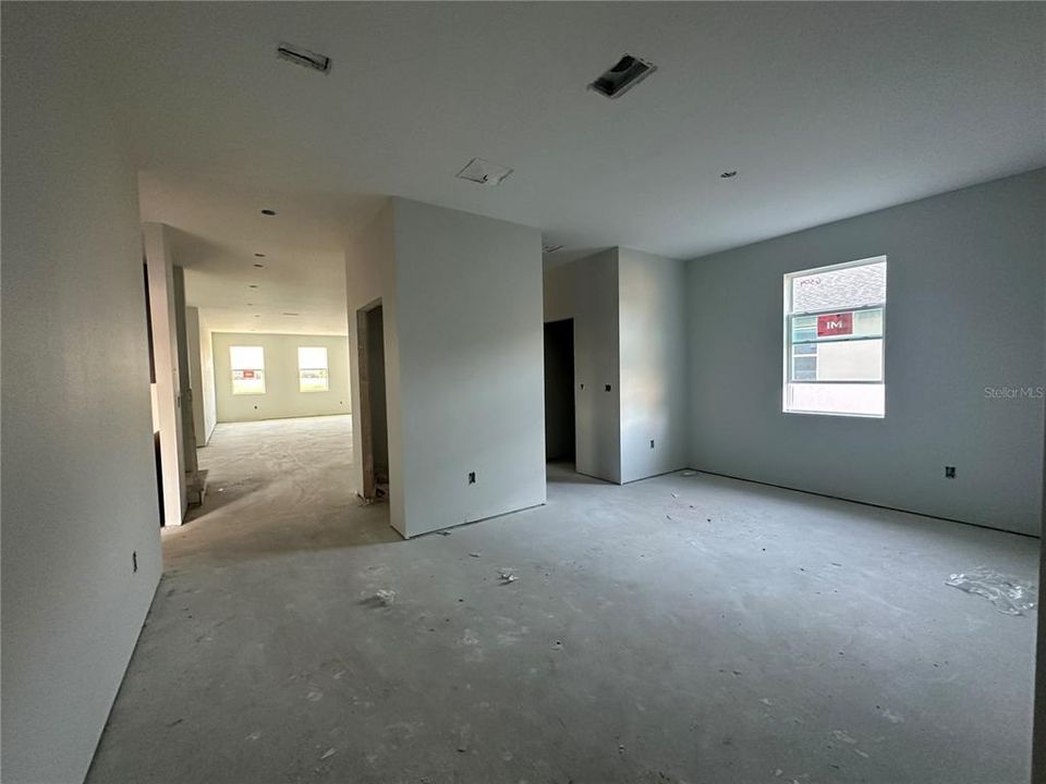 En Venta: $608,902 (6 camas, 5 baños, 3927 Pies cuadrados)