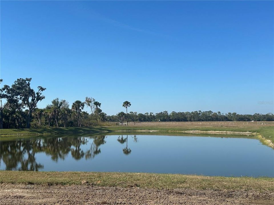 En Venta: $608,902 (6 camas, 5 baños, 3927 Pies cuadrados)