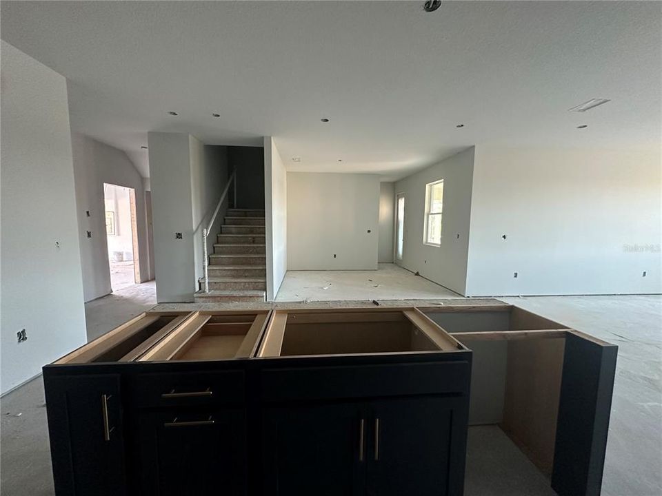 En Venta: $608,902 (6 camas, 5 baños, 3927 Pies cuadrados)