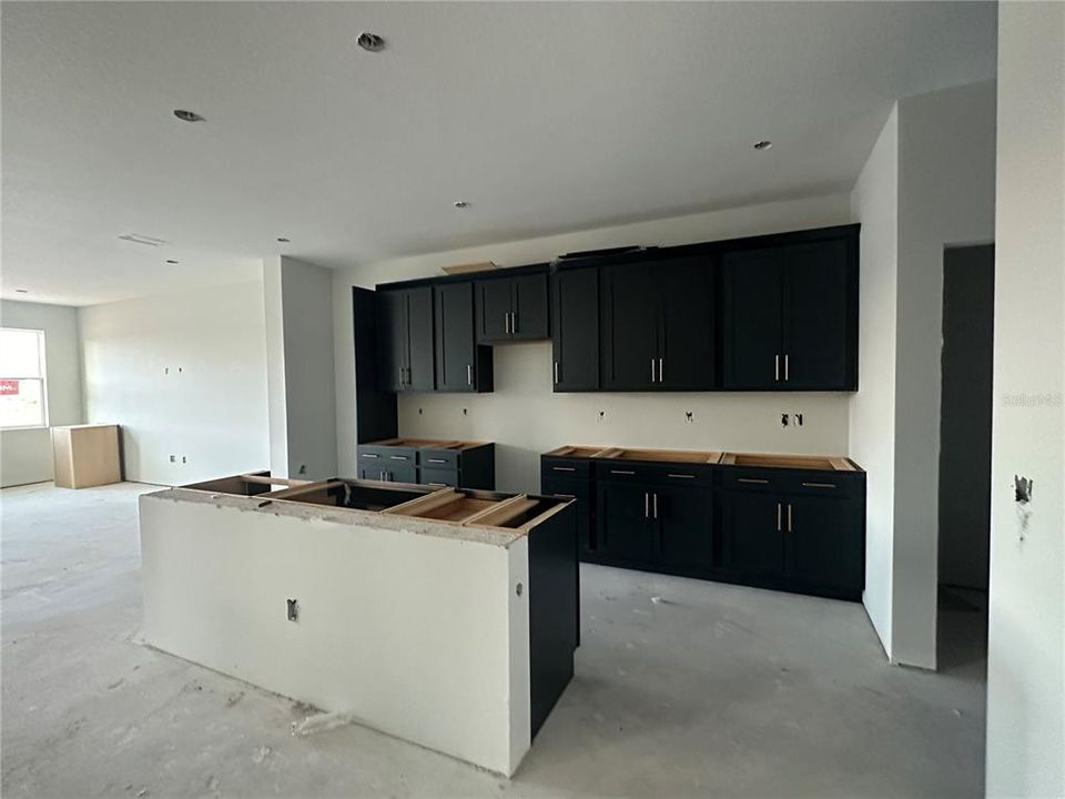 En Venta: $608,902 (6 camas, 5 baños, 3927 Pies cuadrados)