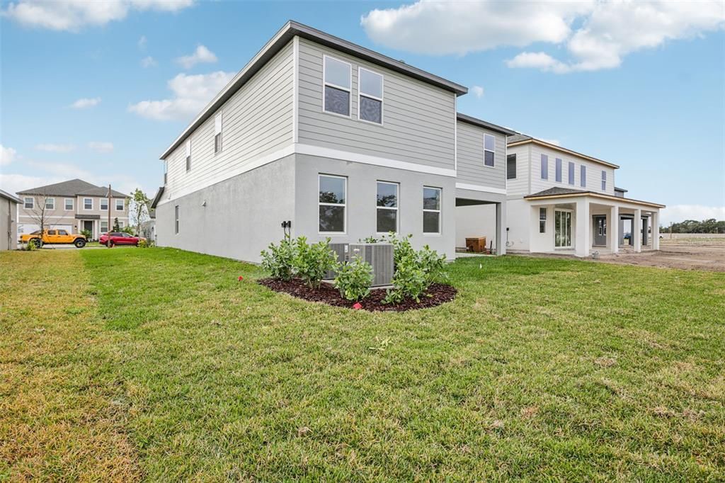 На продажу: $614,035 (6 спален, 5 ванн, 3927 Квадратных фут)