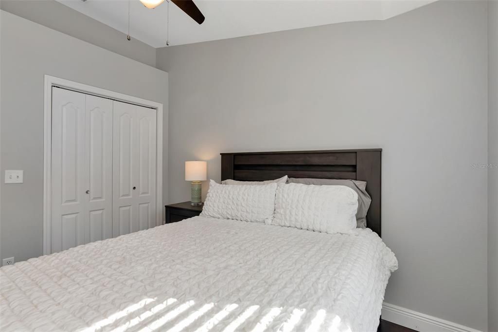 For Sale: $342,000 (3 beds, 2 baths, 1511 Square Feet)