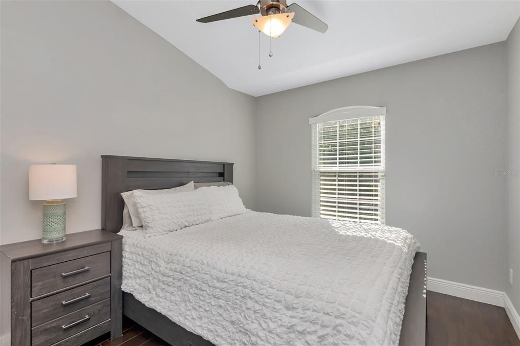 For Sale: $342,000 (3 beds, 2 baths, 1511 Square Feet)