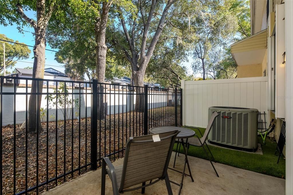 For Sale: $342,000 (3 beds, 2 baths, 1511 Square Feet)