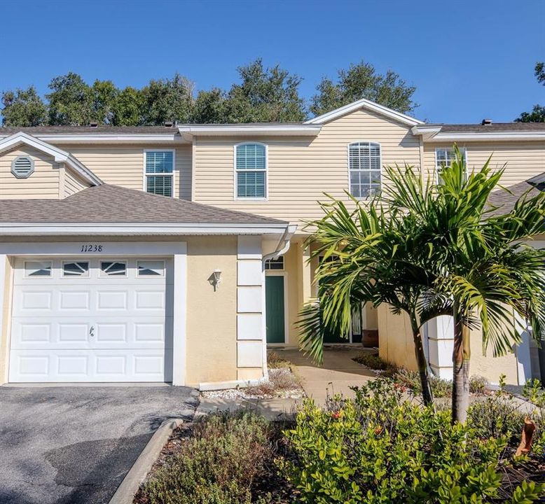 For Sale: $342,000 (3 beds, 2 baths, 1511 Square Feet)