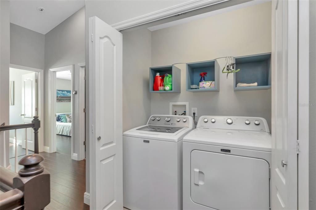 For Sale: $342,000 (3 beds, 2 baths, 1511 Square Feet)