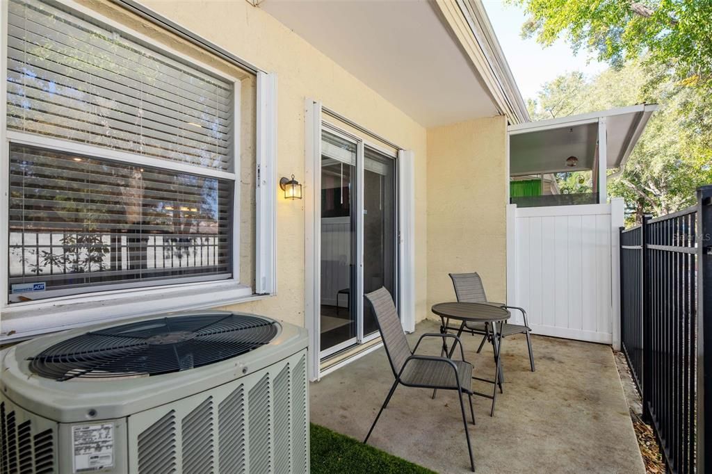 For Sale: $342,000 (3 beds, 2 baths, 1511 Square Feet)