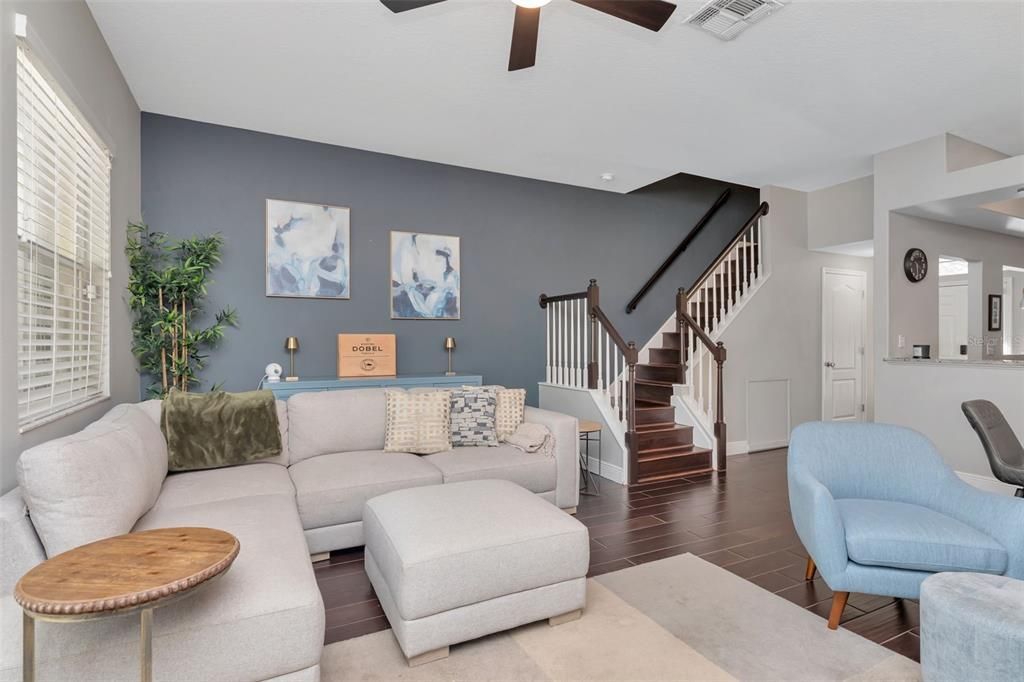 For Sale: $342,000 (3 beds, 2 baths, 1511 Square Feet)