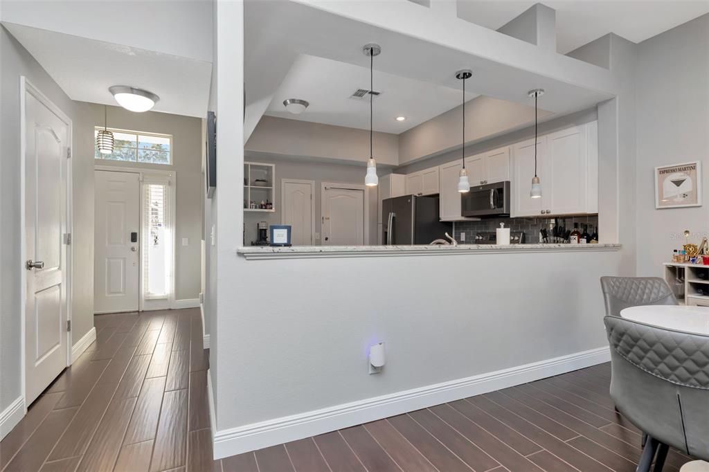 For Sale: $342,000 (3 beds, 2 baths, 1511 Square Feet)