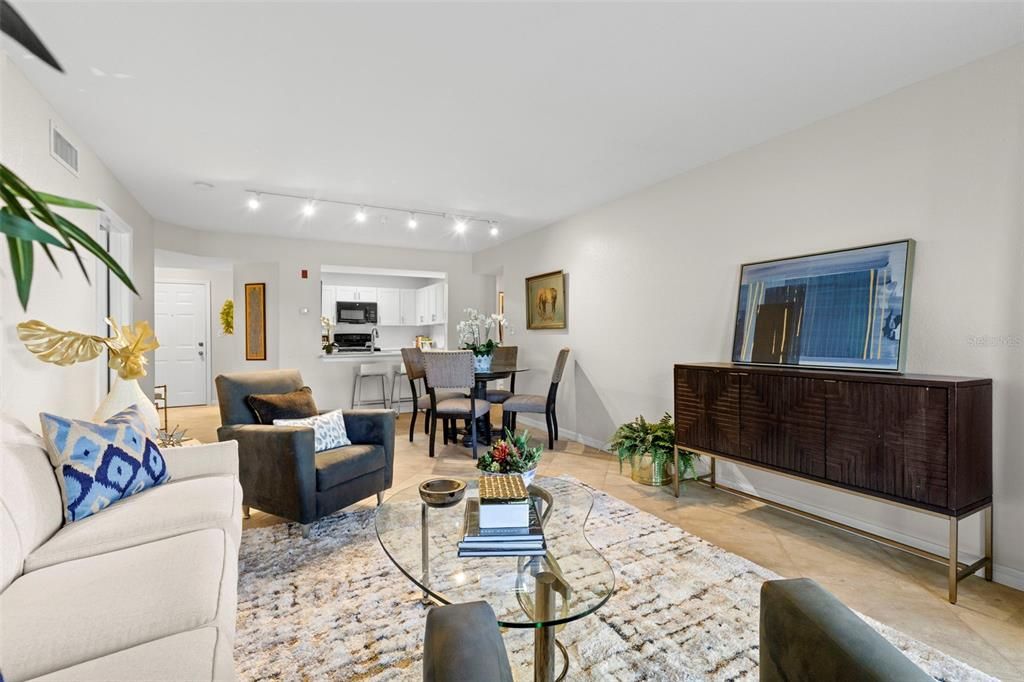 En Venta: $265,000 (3 camas, 2 baños, 1465 Pies cuadrados)