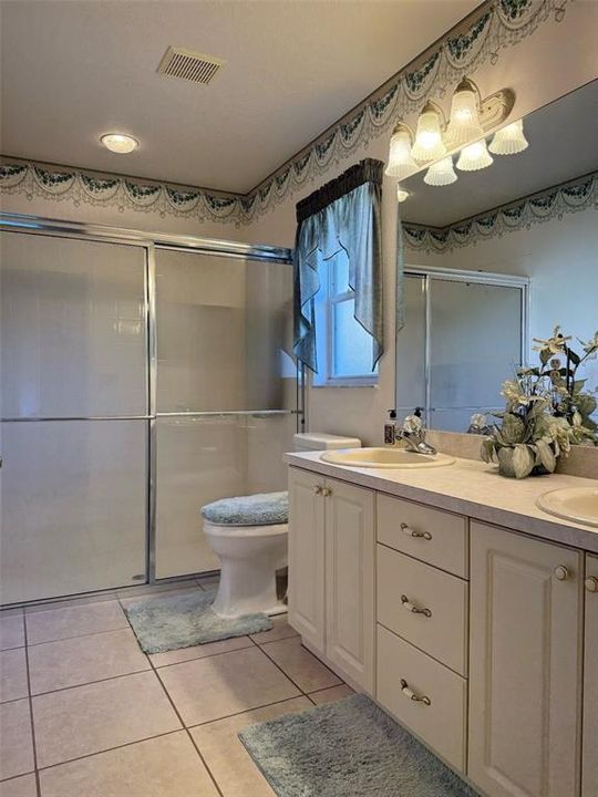 For Sale: $289,000 (3 beds, 2 baths, 1685 Square Feet)