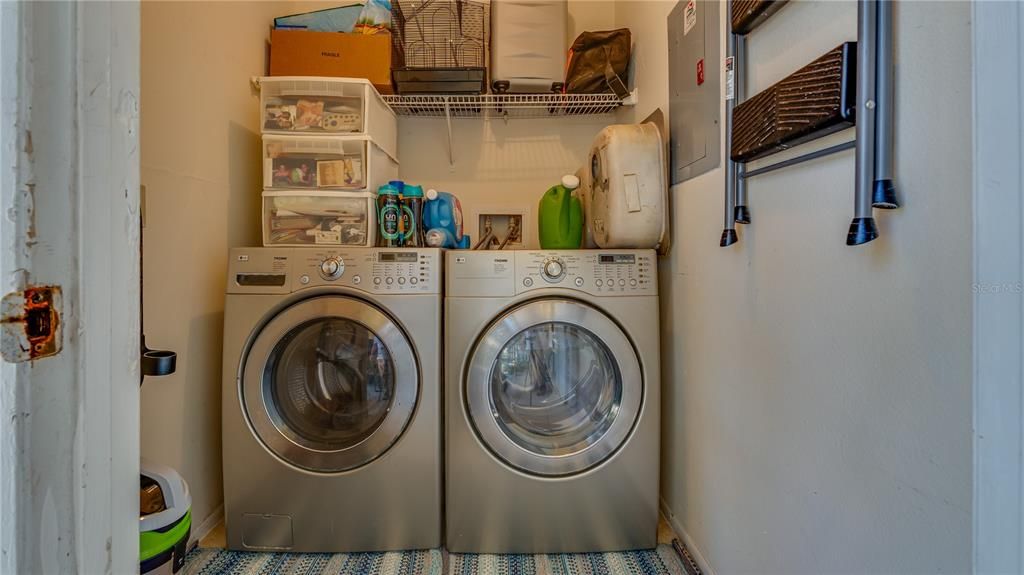 合同活跃: $144,990 (1 贝兹, 1 浴室, 640 平方英尺)