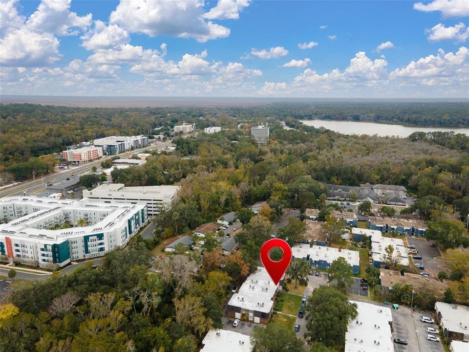 For Sale: $140,000 (1 beds, 1 baths, 574 Square Feet)