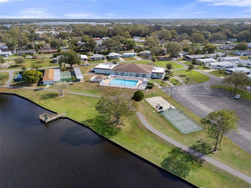 待售: $189,000 (2 贝兹, 2 浴室, 1144 平方英尺)