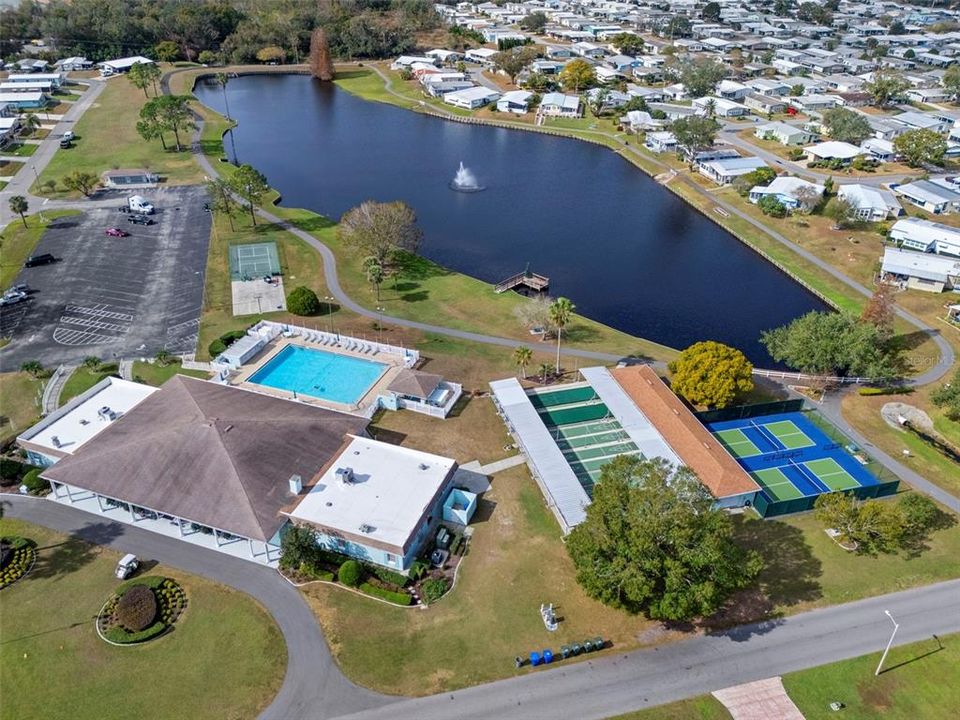 待售: $189,000 (2 贝兹, 2 浴室, 1144 平方英尺)