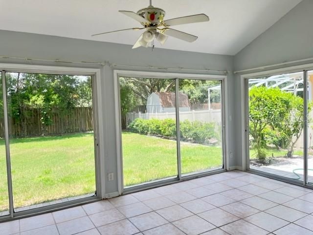 For Rent: $3,150 (4 beds, 2 baths, 1911 Square Feet)