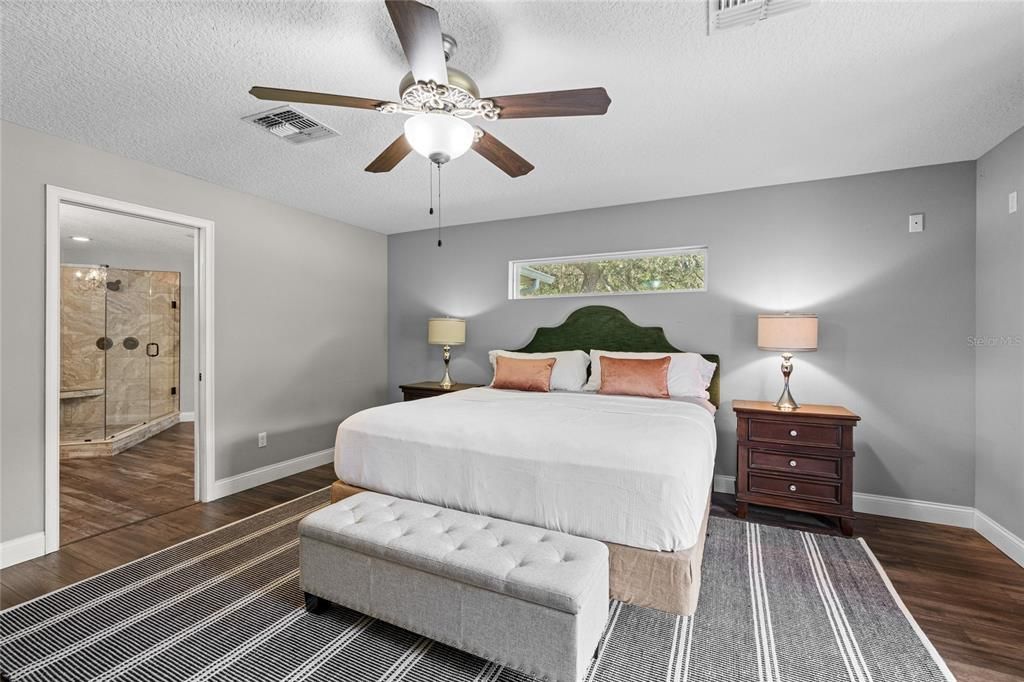 На продажу: $775,000 (3 спален, 2 ванн, 2455 Квадратных фут)