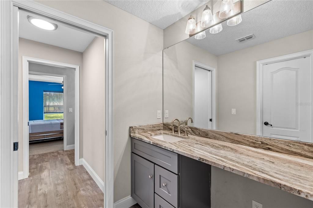 На продажу: $775,000 (3 спален, 2 ванн, 2455 Квадратных фут)