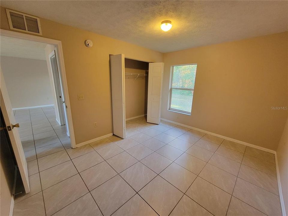 For Rent: $1,600 (3 beds, 2 baths, 1144 Square Feet)