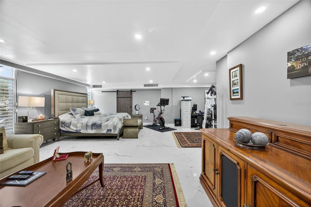 На продажу: $2,250,000 (4 спален, 4 ванн, 3664 Квадратных фут)