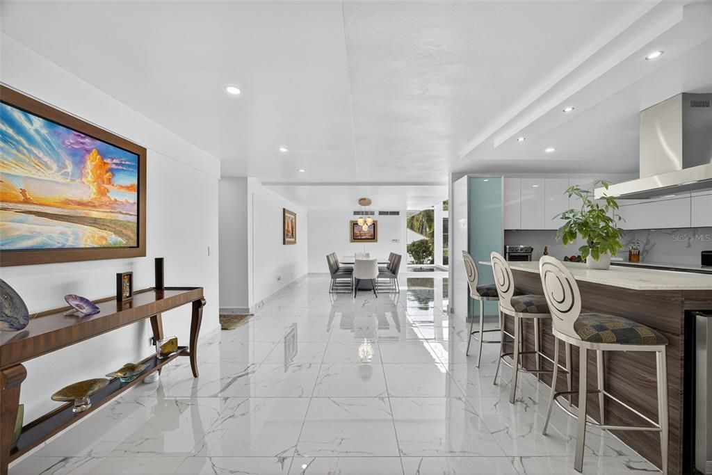 На продажу: $2,250,000 (4 спален, 4 ванн, 3664 Квадратных фут)