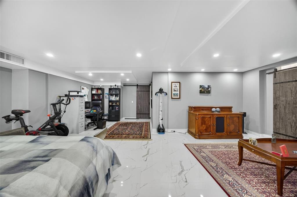 На продажу: $2,250,000 (4 спален, 4 ванн, 3664 Квадратных фут)