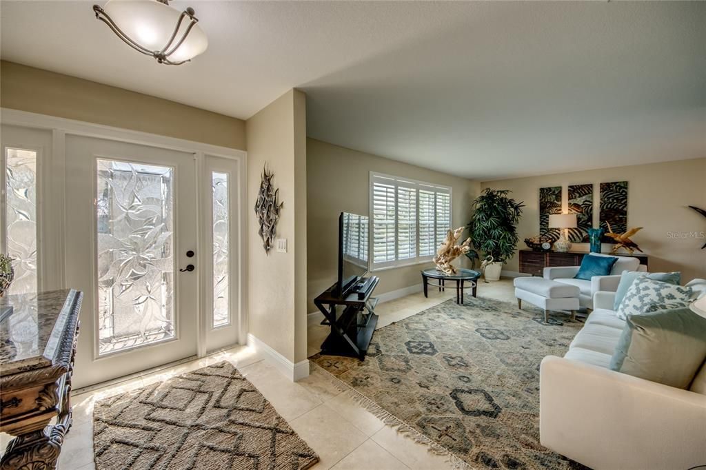 For Sale: $659,900 (3 beds, 2 baths, 1822 Square Feet)