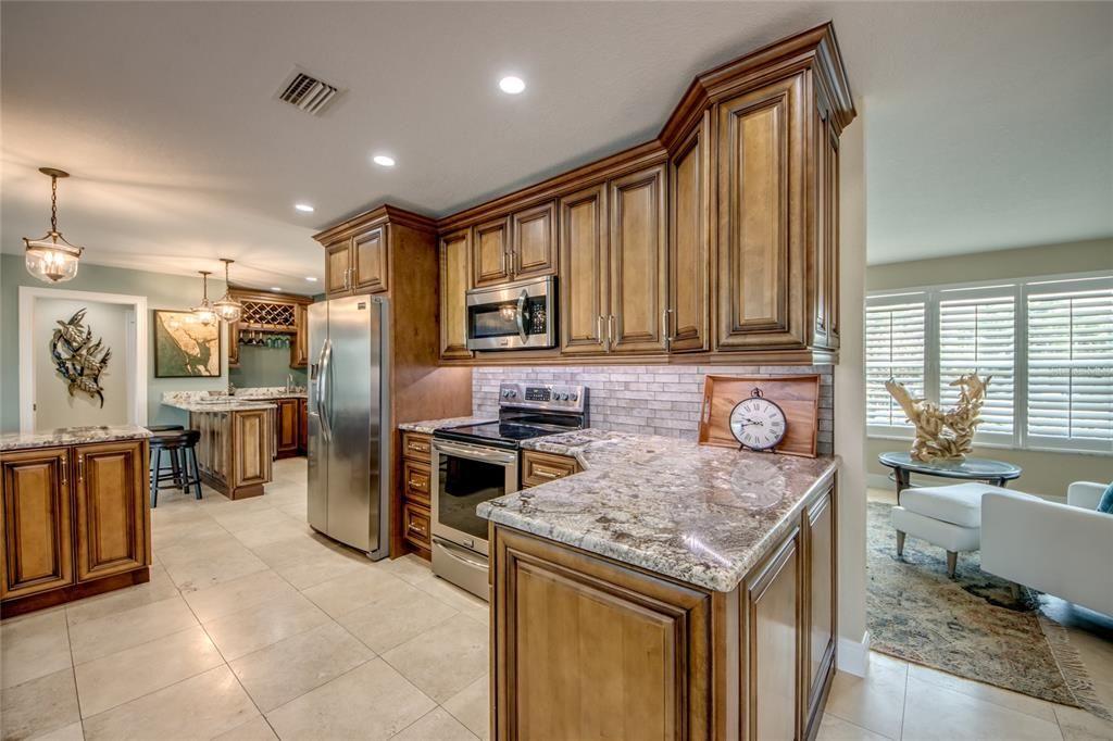 For Sale: $659,900 (3 beds, 2 baths, 1822 Square Feet)