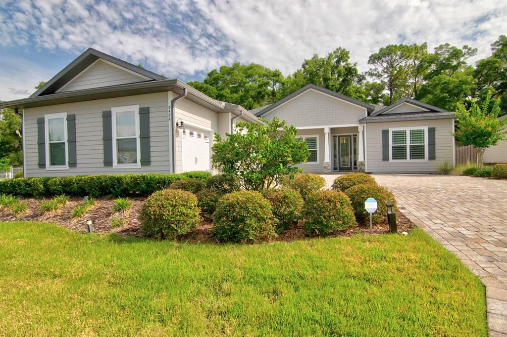 出租: $3,200 (4 贝兹, 3 浴室, 2348 平方英尺)