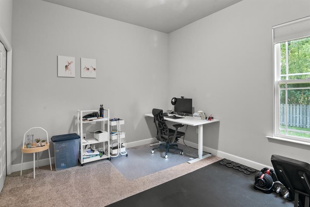 出租: $3,200 (4 贝兹, 3 浴室, 2348 平方英尺)