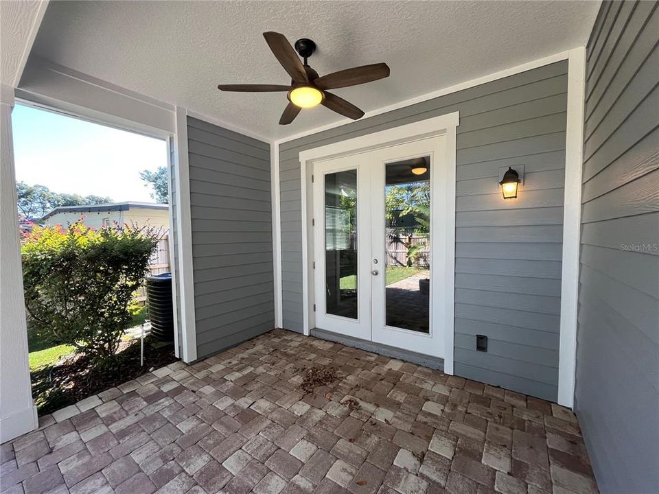 For Rent: $2,867 (3 beds, 2 baths, 1747 Square Feet)