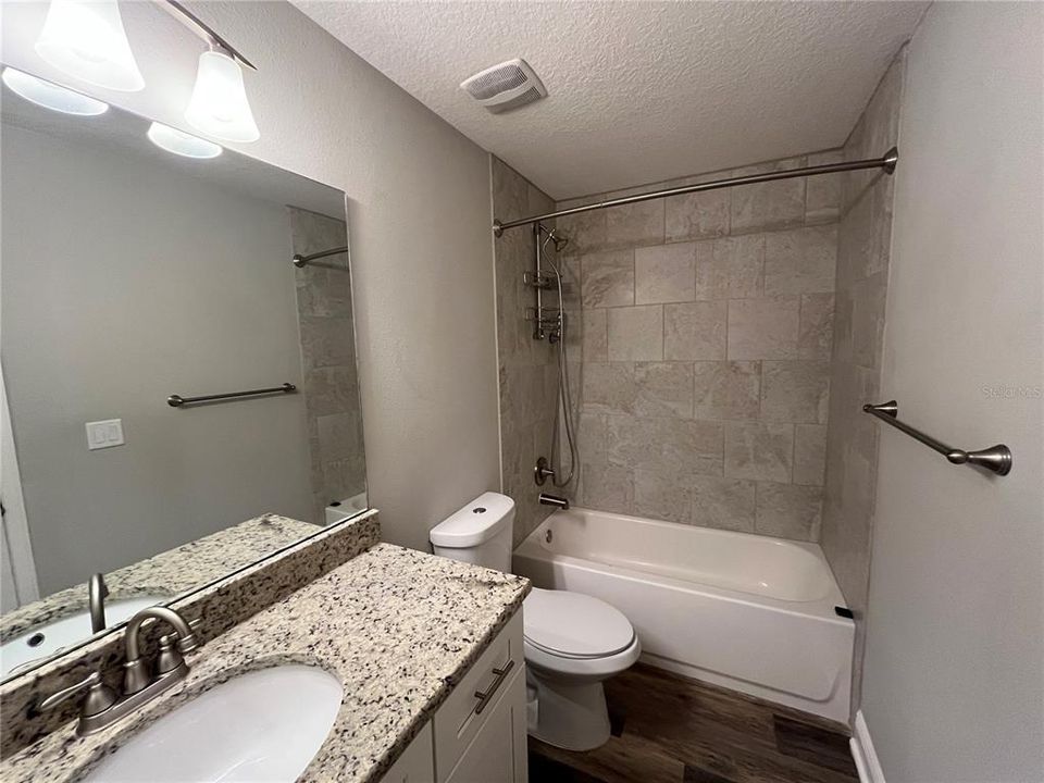 For Rent: $2,867 (3 beds, 2 baths, 1747 Square Feet)
