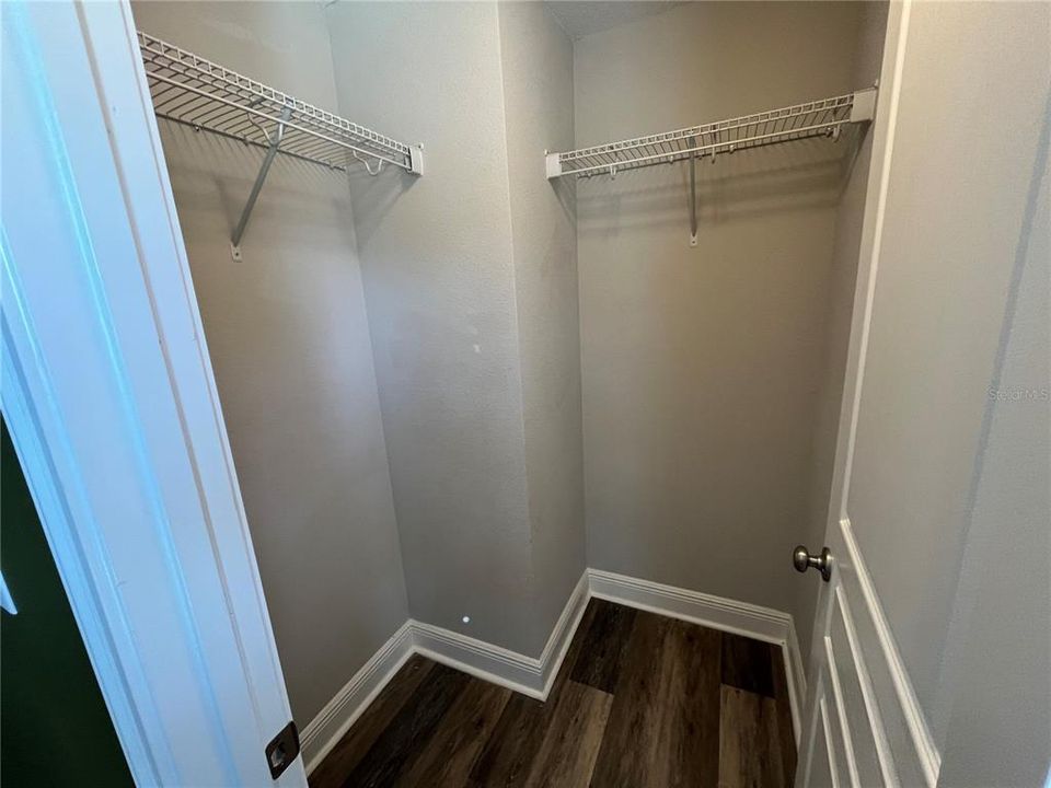 For Rent: $2,867 (3 beds, 2 baths, 1747 Square Feet)