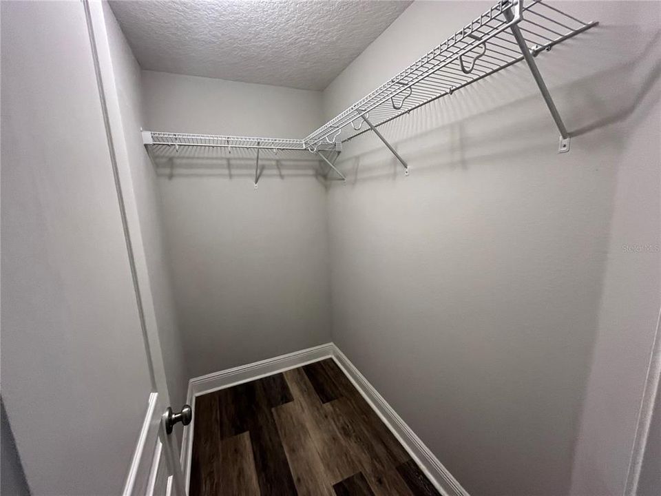 For Rent: $2,867 (3 beds, 2 baths, 1747 Square Feet)