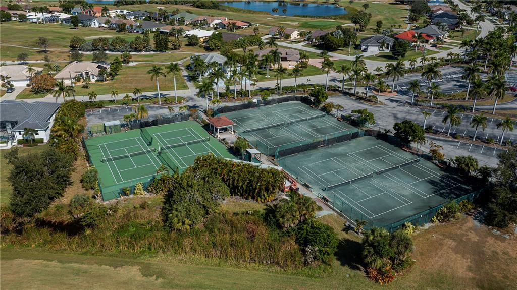 待售: $250,000 (3 贝兹, 2 浴室, 1786 平方英尺)