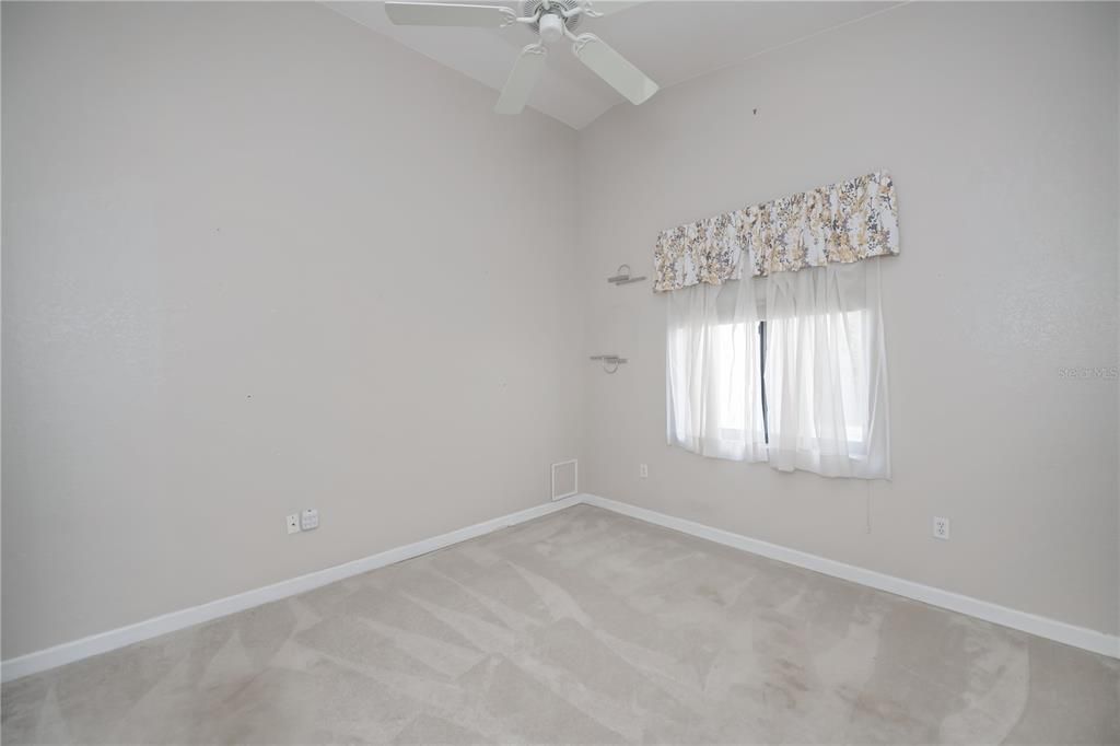 待售: $250,000 (3 贝兹, 2 浴室, 1786 平方英尺)