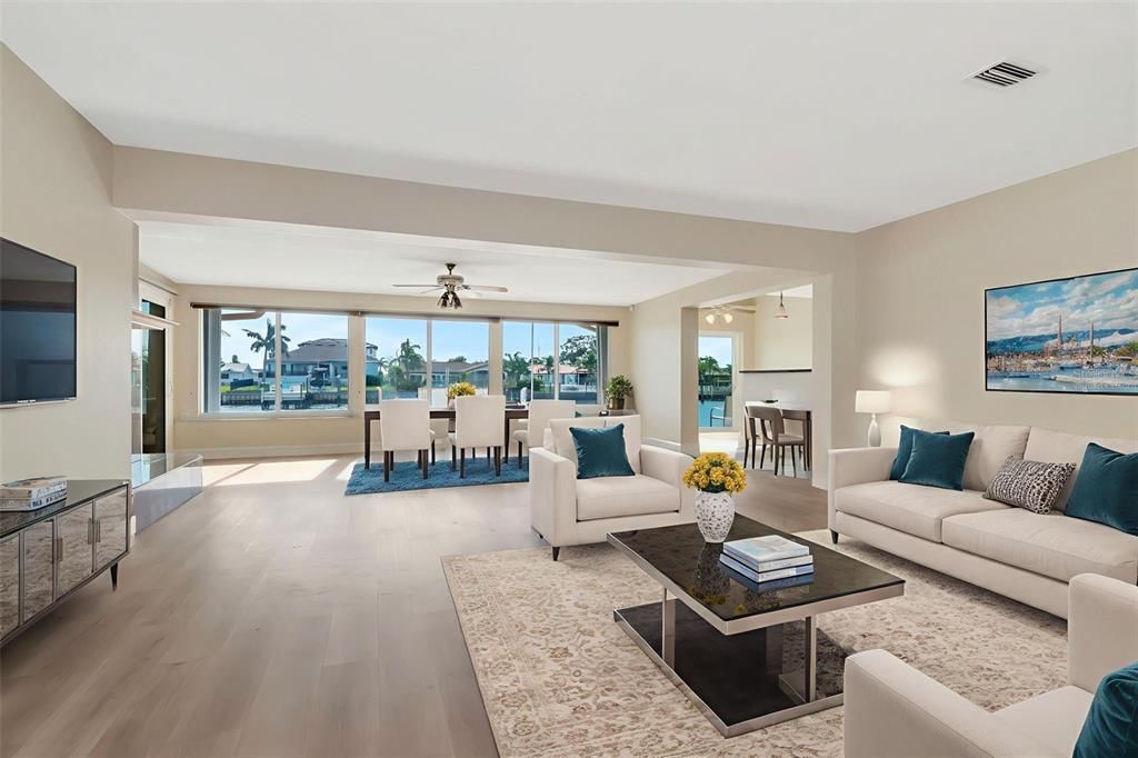 En Venta: $1,200,000 (3 camas, 2 baños, 2111 Pies cuadrados)