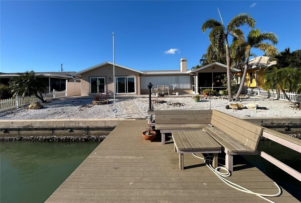 En Venta: $1,200,000 (3 camas, 2 baños, 2111 Pies cuadrados)