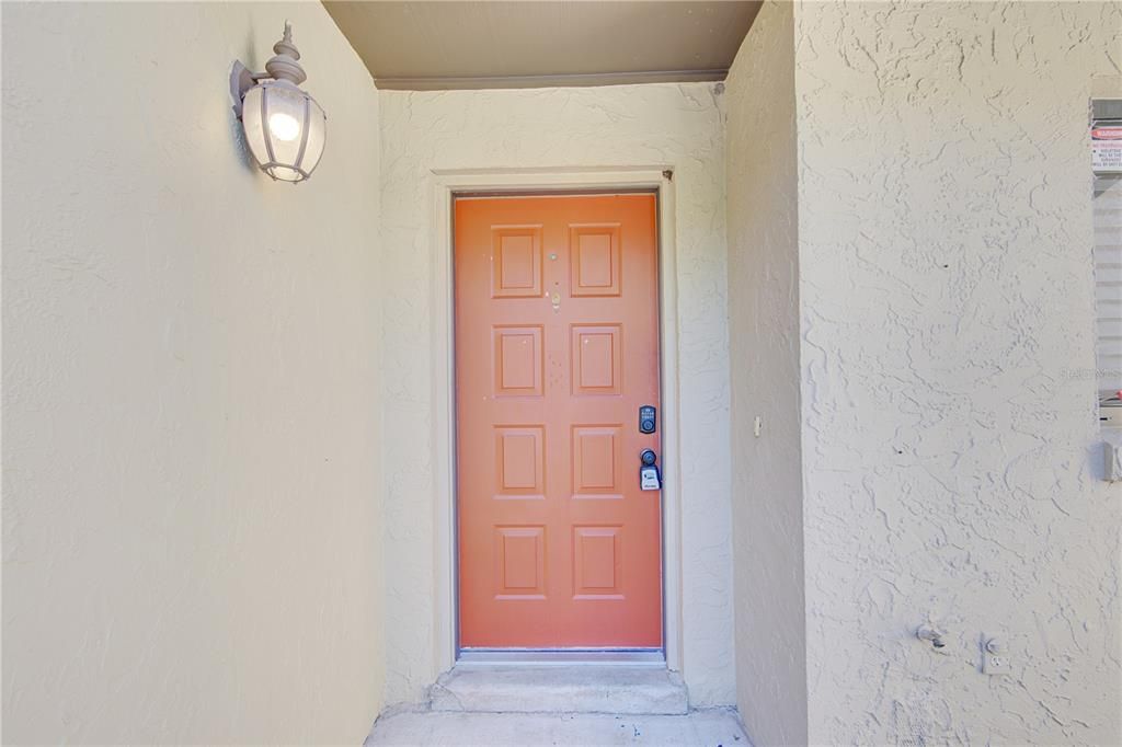 待售: $239,000 (2 贝兹, 2 浴室, 1002 平方英尺)