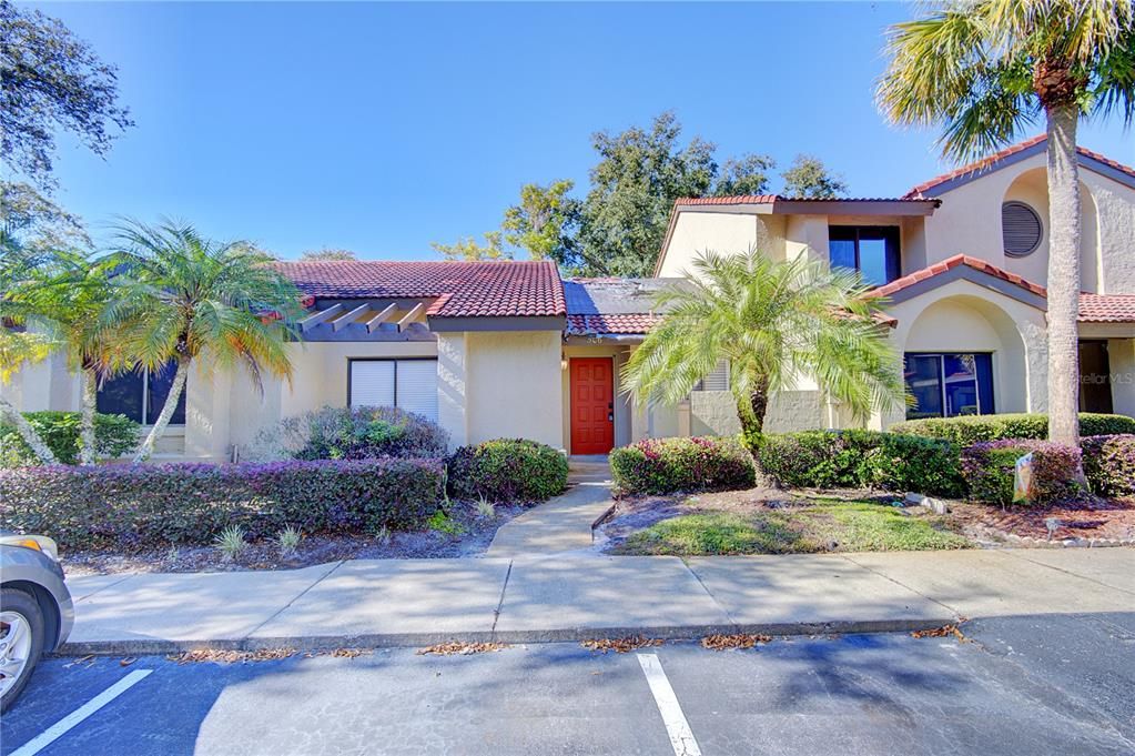 待售: $239,000 (2 贝兹, 2 浴室, 1002 平方英尺)