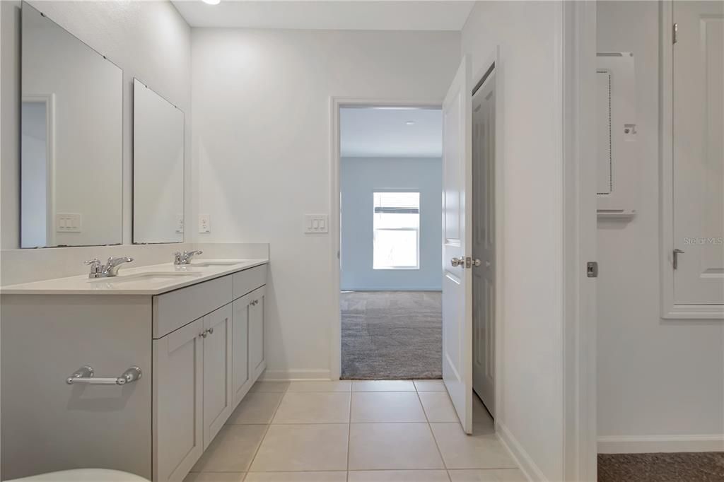 For Rent: $1,750 (3 beds, 2 baths, 1552 Square Feet)