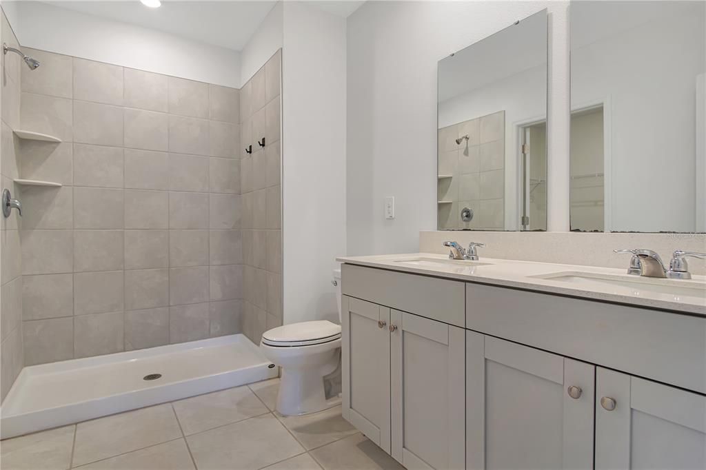 For Rent: $1,750 (3 beds, 2 baths, 1552 Square Feet)