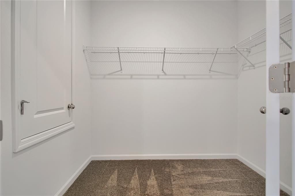 For Rent: $1,750 (3 beds, 2 baths, 1552 Square Feet)